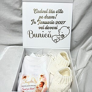 Cutie cadou personalizată pentru anunț sarcină – „Aici înăuntru este ceva special pentru tine”, set pentru viitoare bunică, alb cu auriu