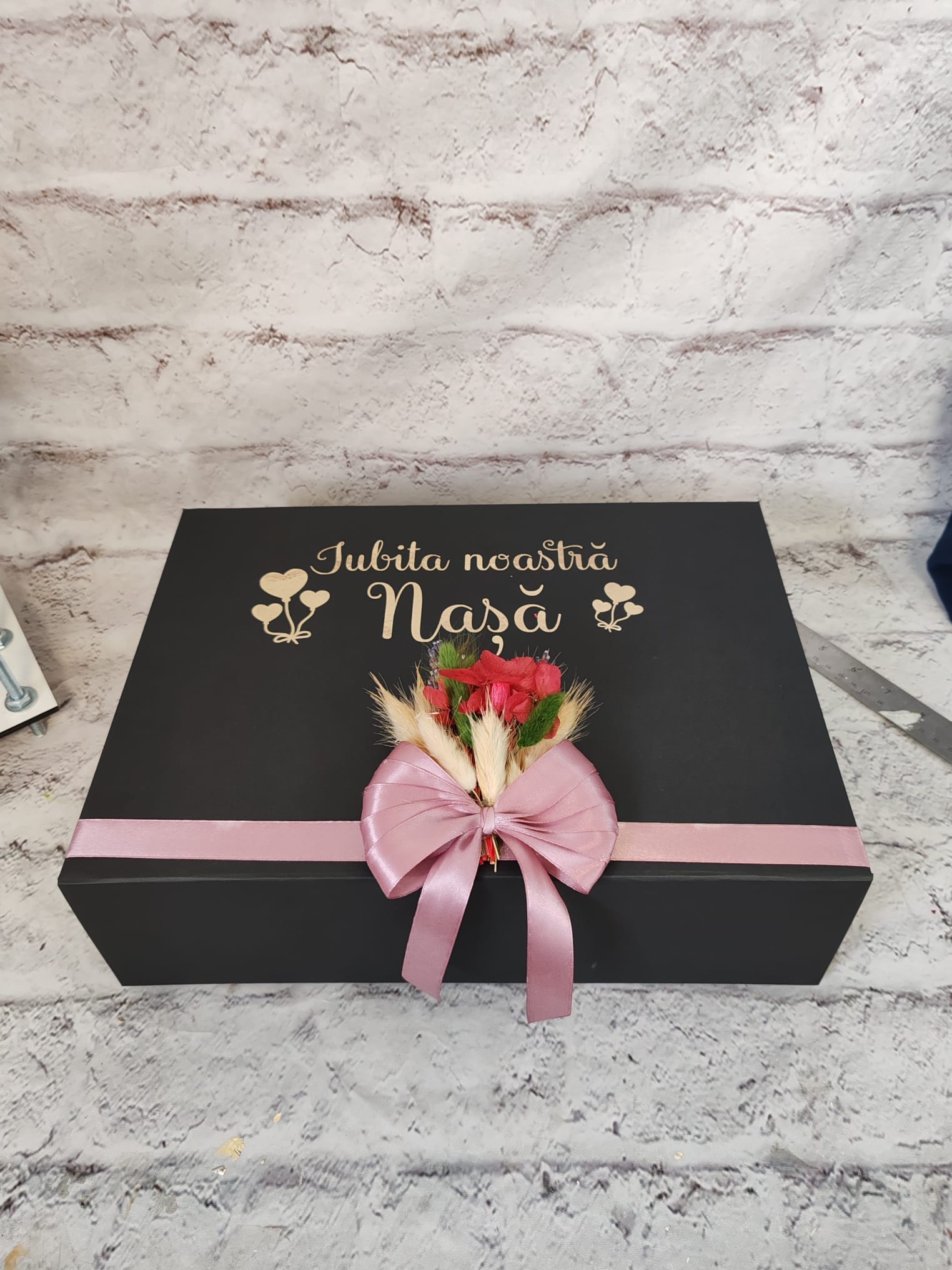 Cutie personalizată pentru nașă, cu mesaj iubită noastră nașă! - imagine 2