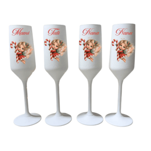 Set 4 pahare din sticlă personalizate, 22 cl – Mami, Tati, Nana și Nanu, model îngeraș cu bastonaș de Crăciun