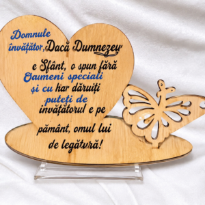 Cadou personalizat pentru învățător – Inimă din lemn cu mesaj de mulțumire și placă acrilică